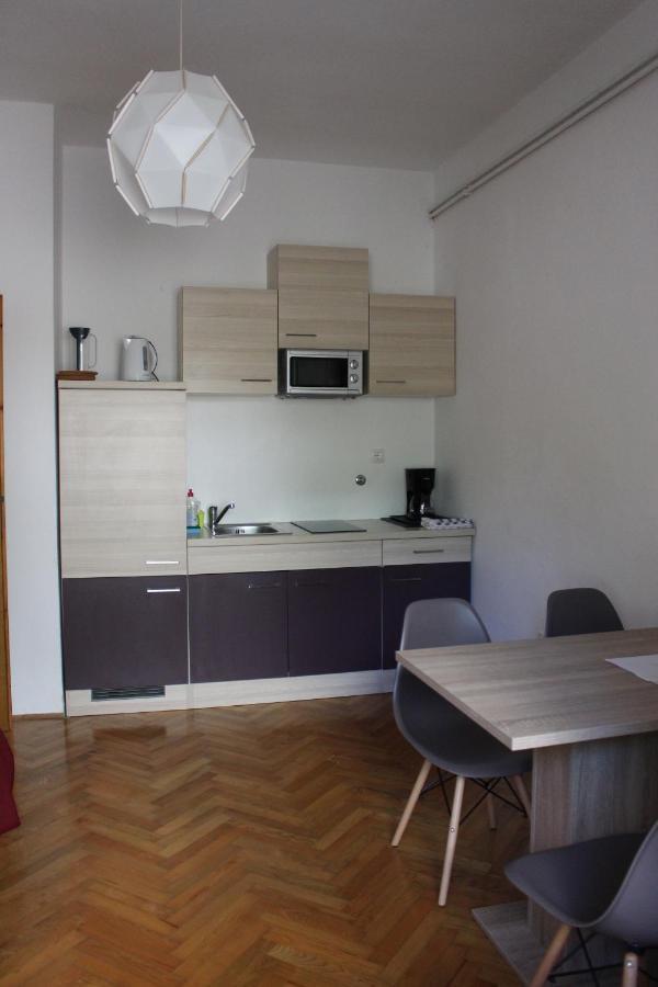 Apartmani Mia Jadranovo Ngoại thất bức ảnh