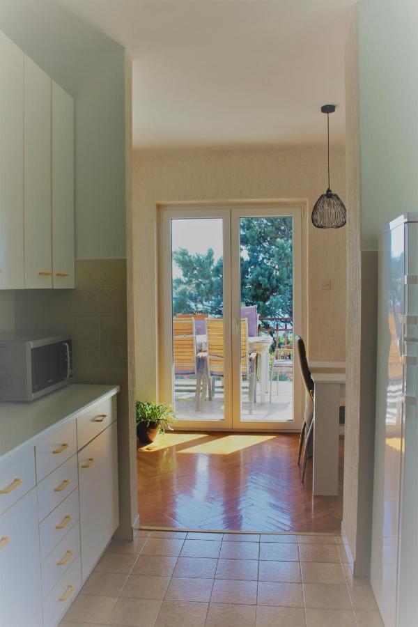 Apartmani Mia Jadranovo Ngoại thất bức ảnh
