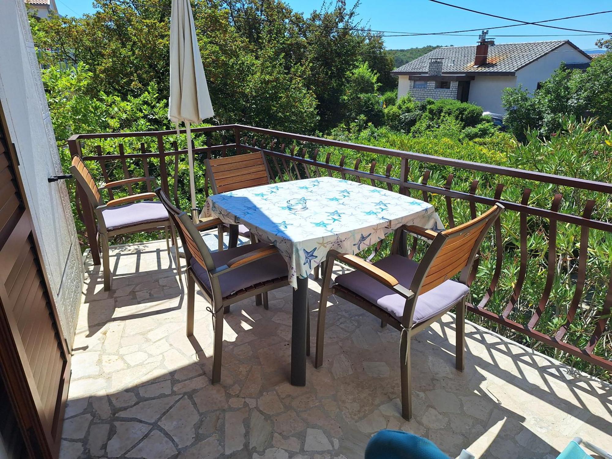 Apartmani Mia Jadranovo Ngoại thất bức ảnh